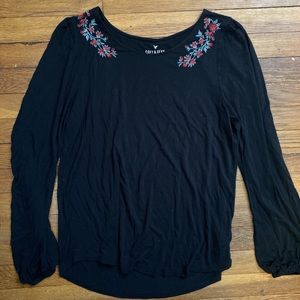Black long sleeve rose embroidered shirt